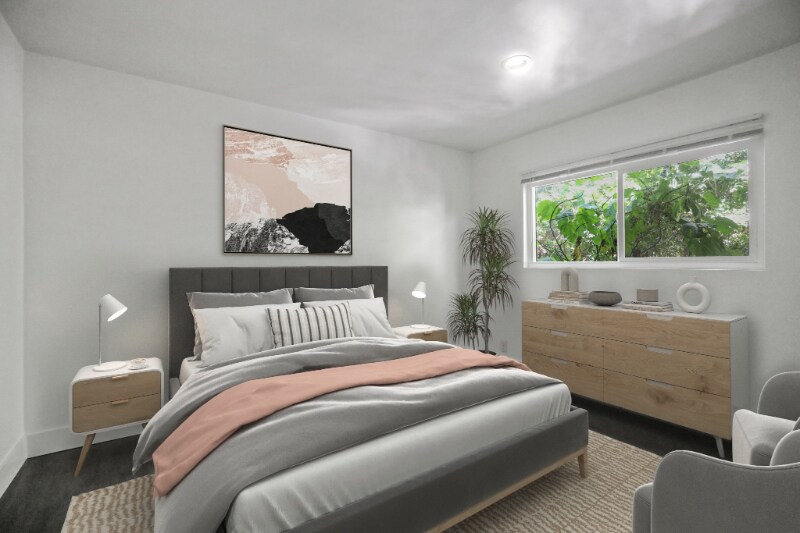 Building Photo - 1321 W 36th Pl