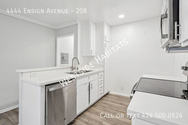 Building Photo - 4444 Ensign Ave