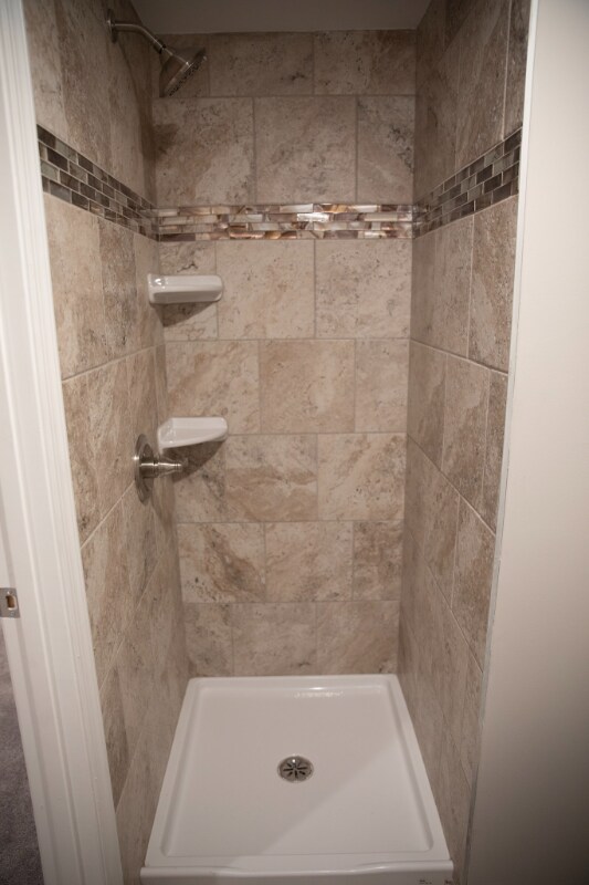 Building Photo - 1937 Jasmine Rd