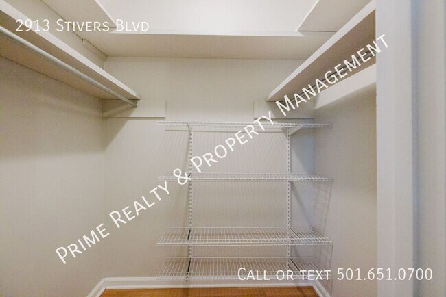 Building Photo - 2913 Stivers Blvd