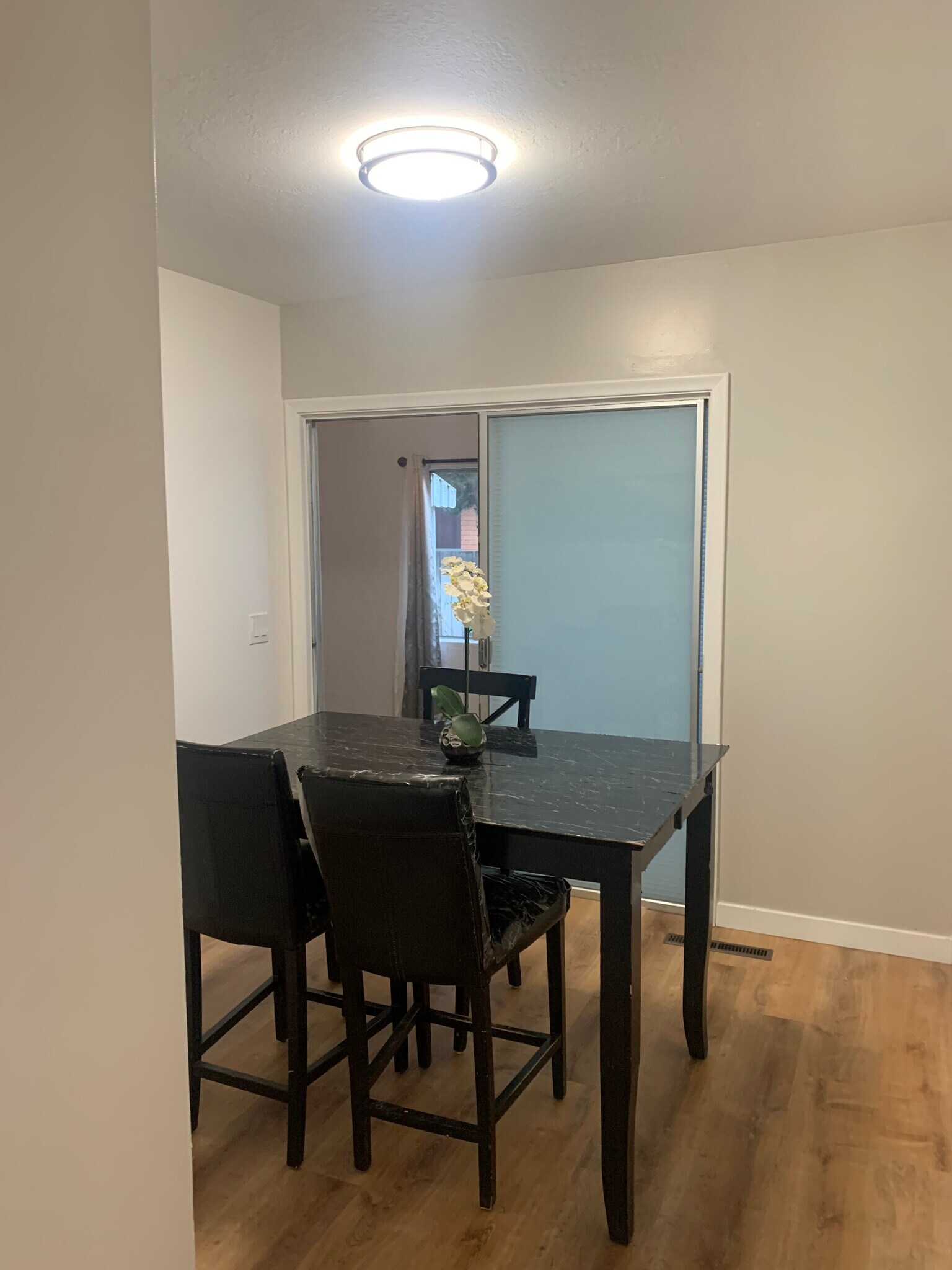 Dining Room - 896 Raymond Dr