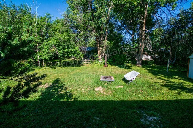 Building Photo - 1117 Fairview Dr