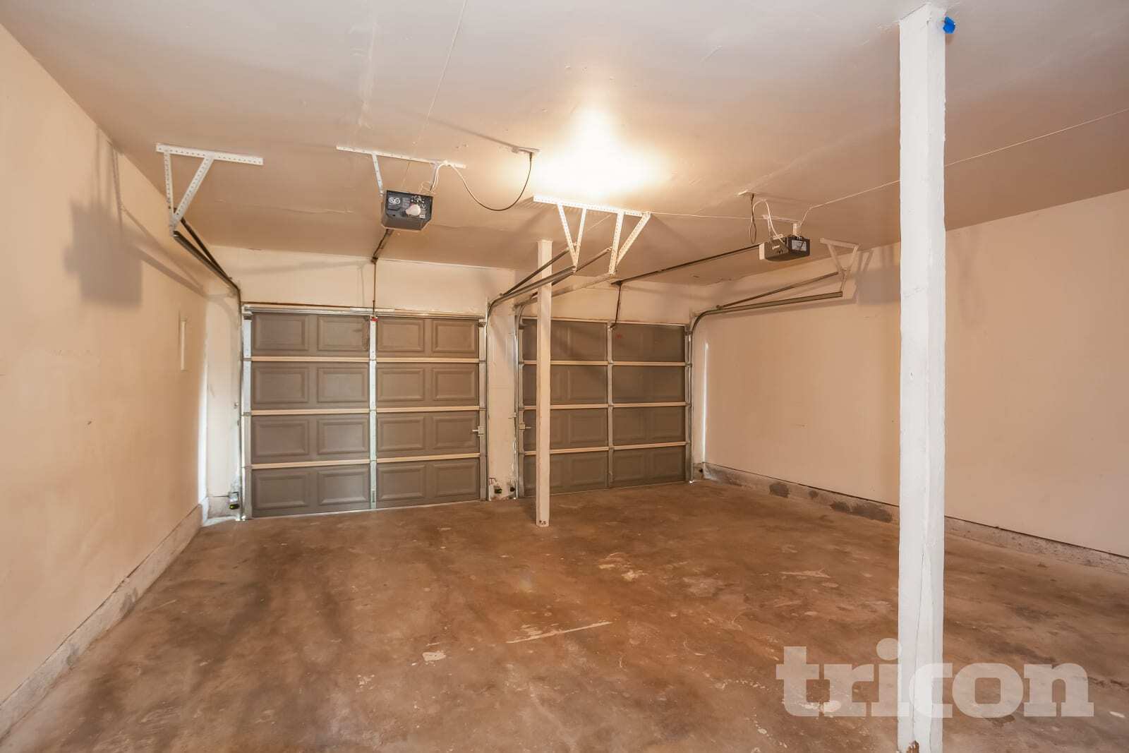 Building Photo - 7717 Intrepid St