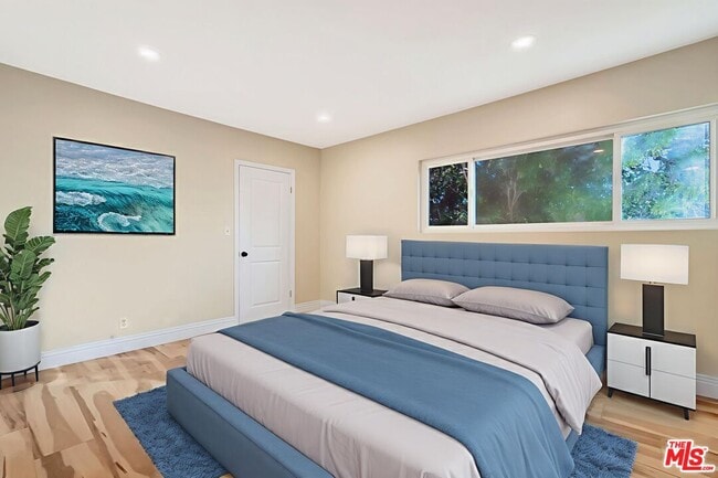 Building Photo - 16608 Park Ln Cir