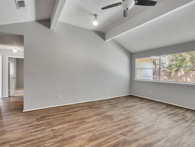 Building Photo - 24006 Spring Gum Dr