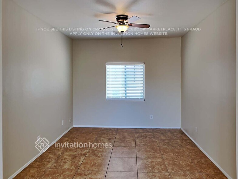 Building Photo - 4610 E Laurel Ct