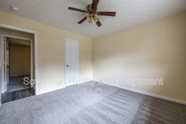 Building Photo - 355 Haymarket Ln