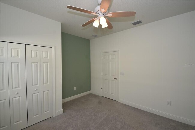 Building Photo - 59 Oakleaf Way