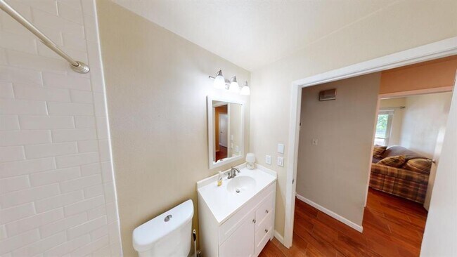 Building Photo - 9215 Hunters Trace E