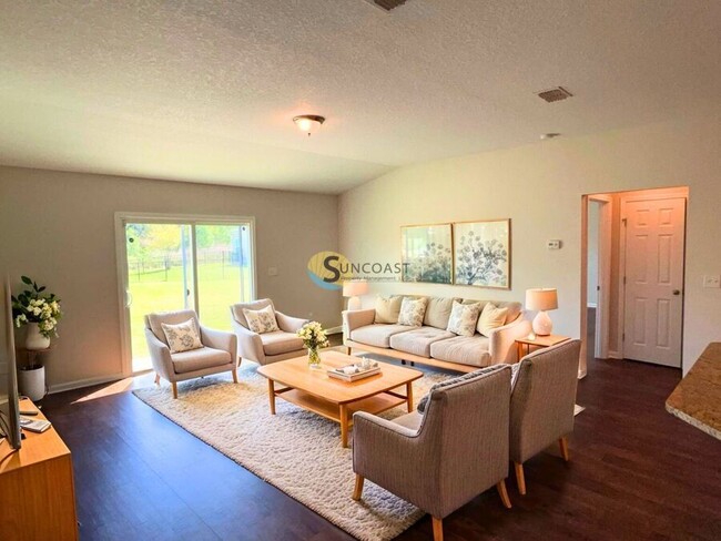 Building Photo - 8175 Golden Bamboo Dr