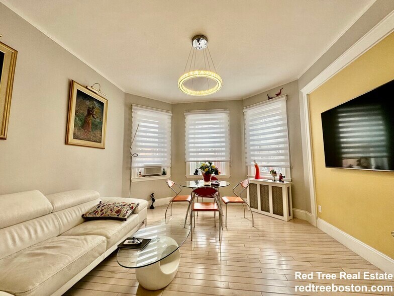 Building Photo - 311 Allston St