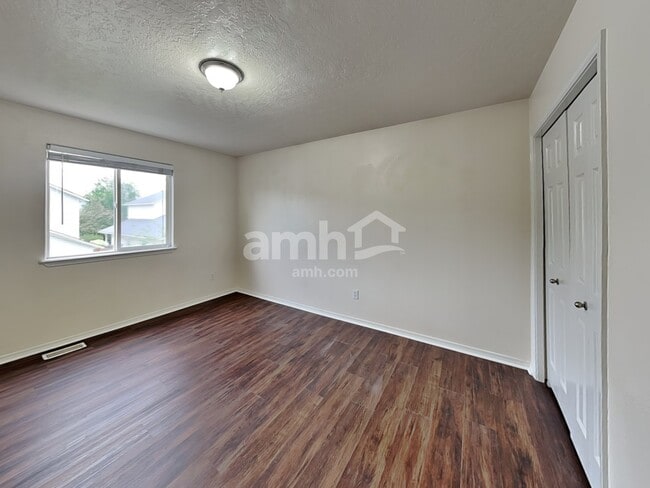 Building Photo - 3342 W Wave Dr
