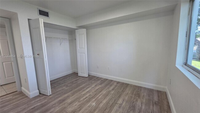 Building Photo - 15480 SW 284th St