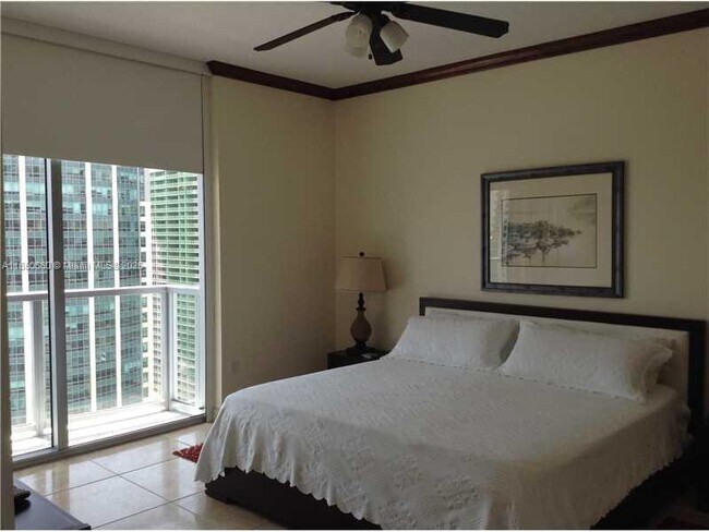 Primary Photo - 1060 Brickell Ave