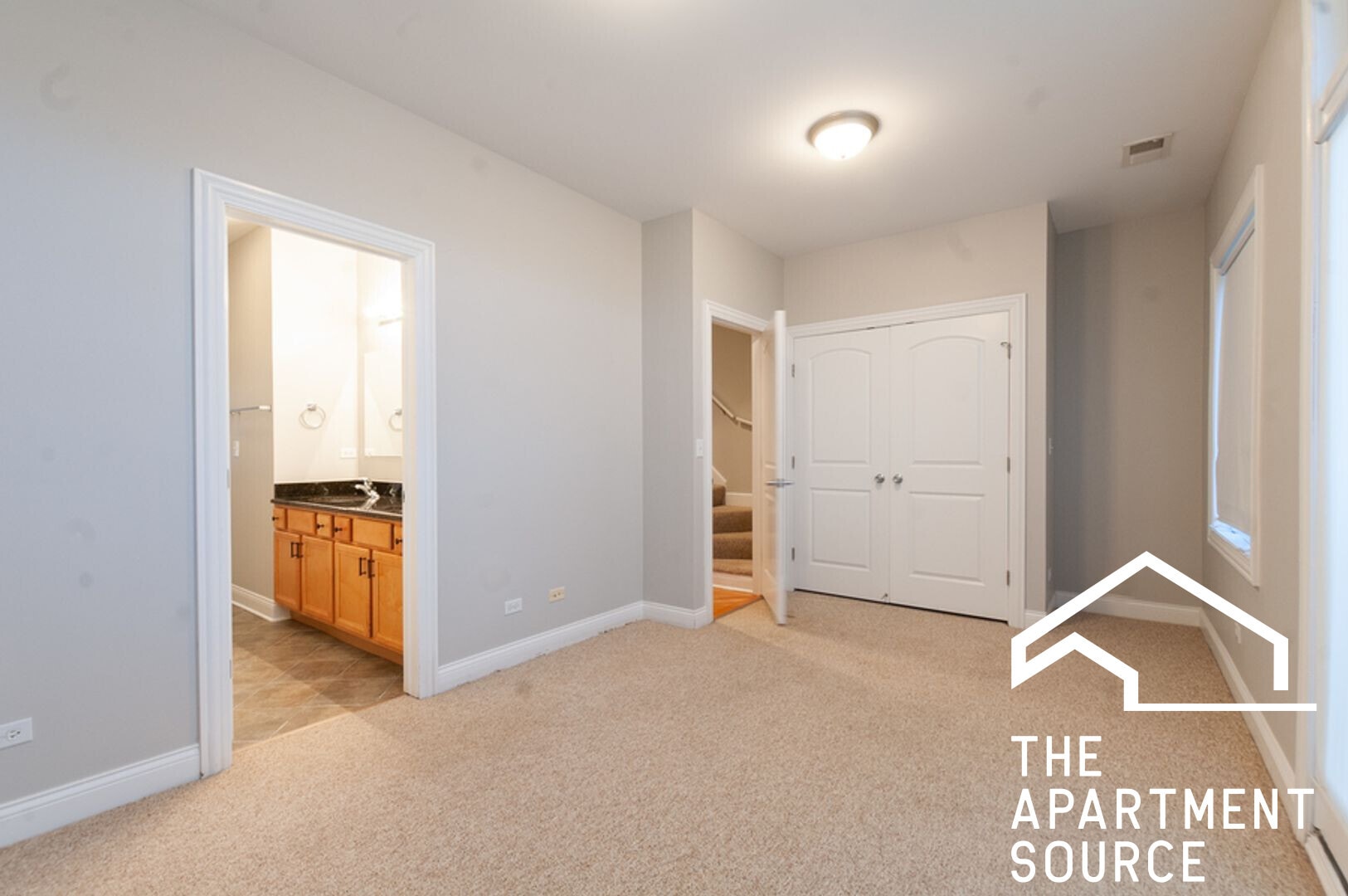 Building Photo - 7006 W Medill Ave