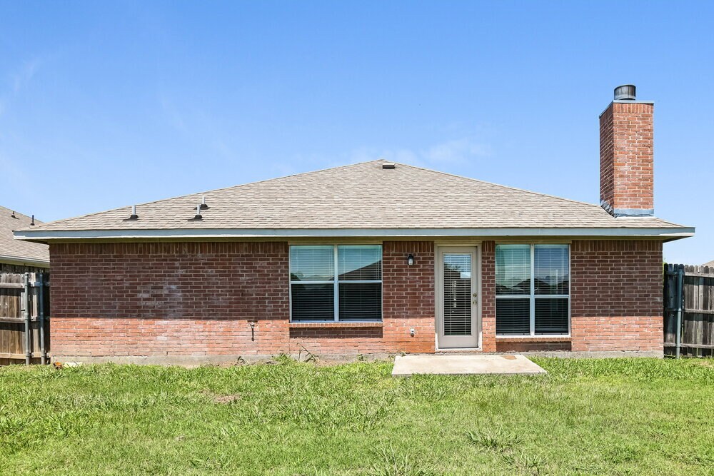 Building Photo - 1012 James Donald Ln