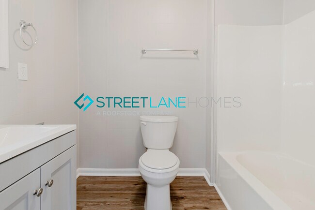 Building Photo - REDUCED! Charming 3 bedroom home in Birmin...
