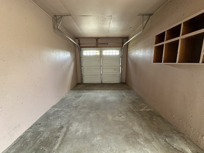 Building Photo - 13082 14th St