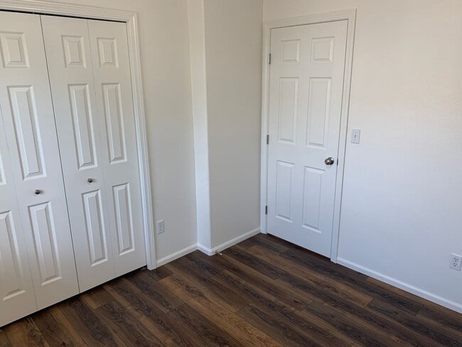 Building Photo - Newly updated 3-bedroom, 2-bathroom duplex...