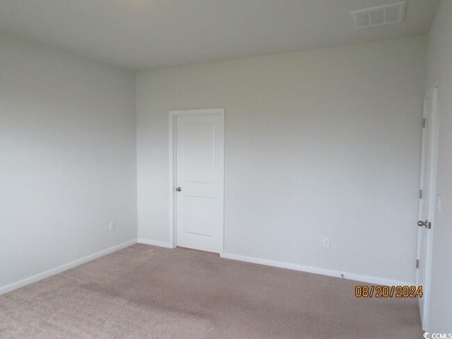 Building Photo - 2155 Ainsley Dr