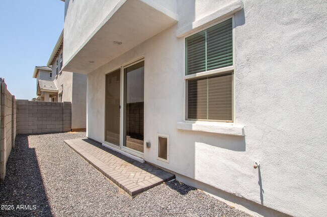 Building Photo - 5552 S Dillon