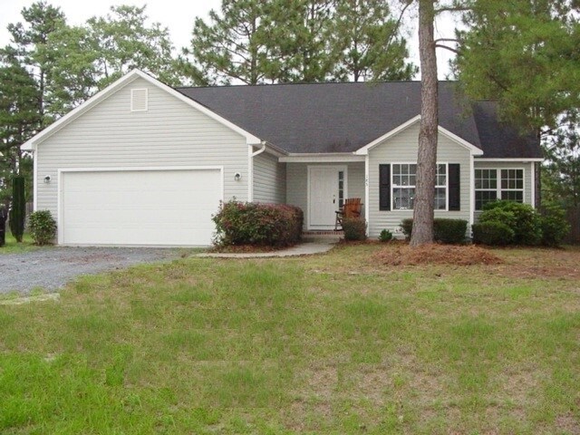Building Photo - 185 Pecan Ln