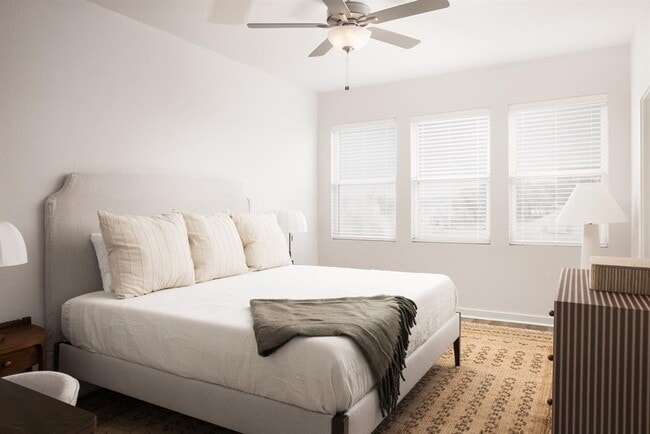 Building Photo - 8350 US-290