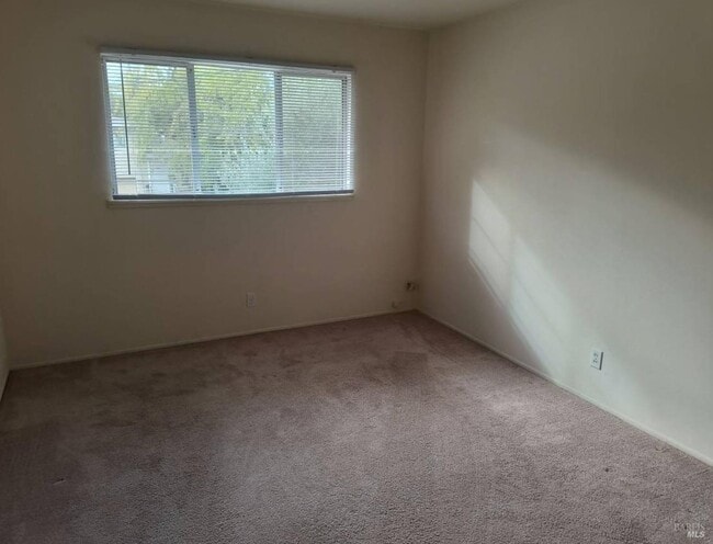 Building Photo - 1308 Kaehler St