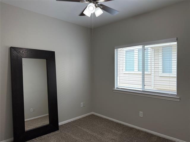 Building Photo - 413 Hilltop Dr