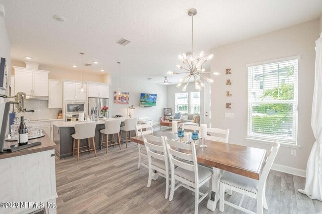 Building Photo - 7413 Beach Walk Pl