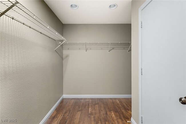 Building Photo - 2721 Willow Basket Ln