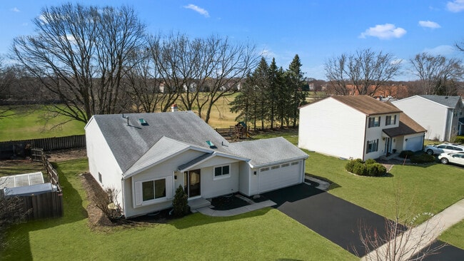 Building Photo - 2735 Springdale Cir
