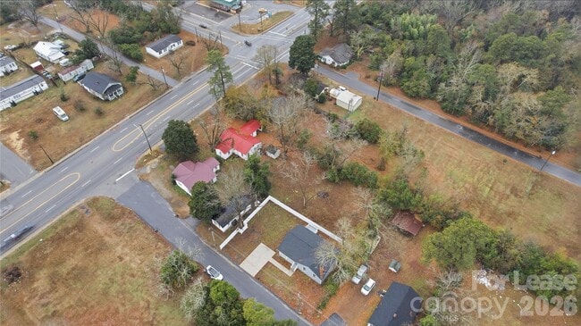 Building Photo - 109 Haddock Rd NW