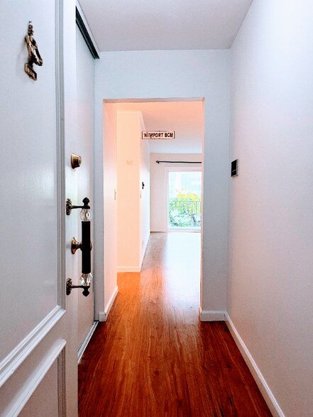 Building Photo - 300 Cagney Ln