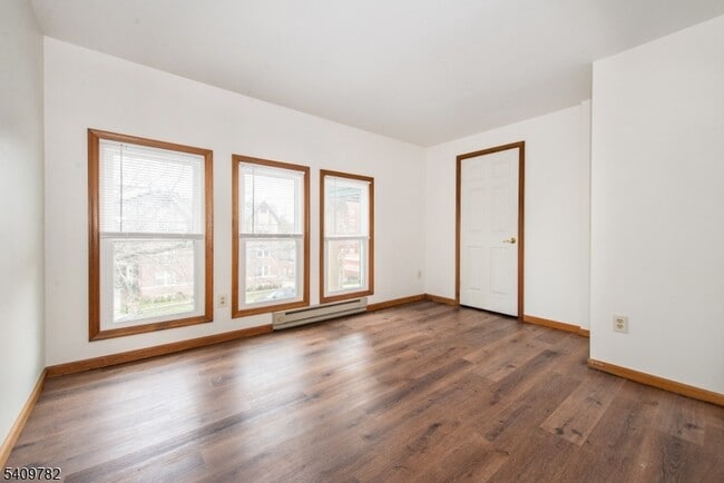 Building Photo - 21 Springfield Ave