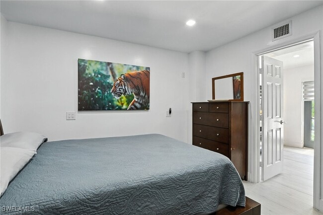 Building Photo - 936 Panther Creek Ln