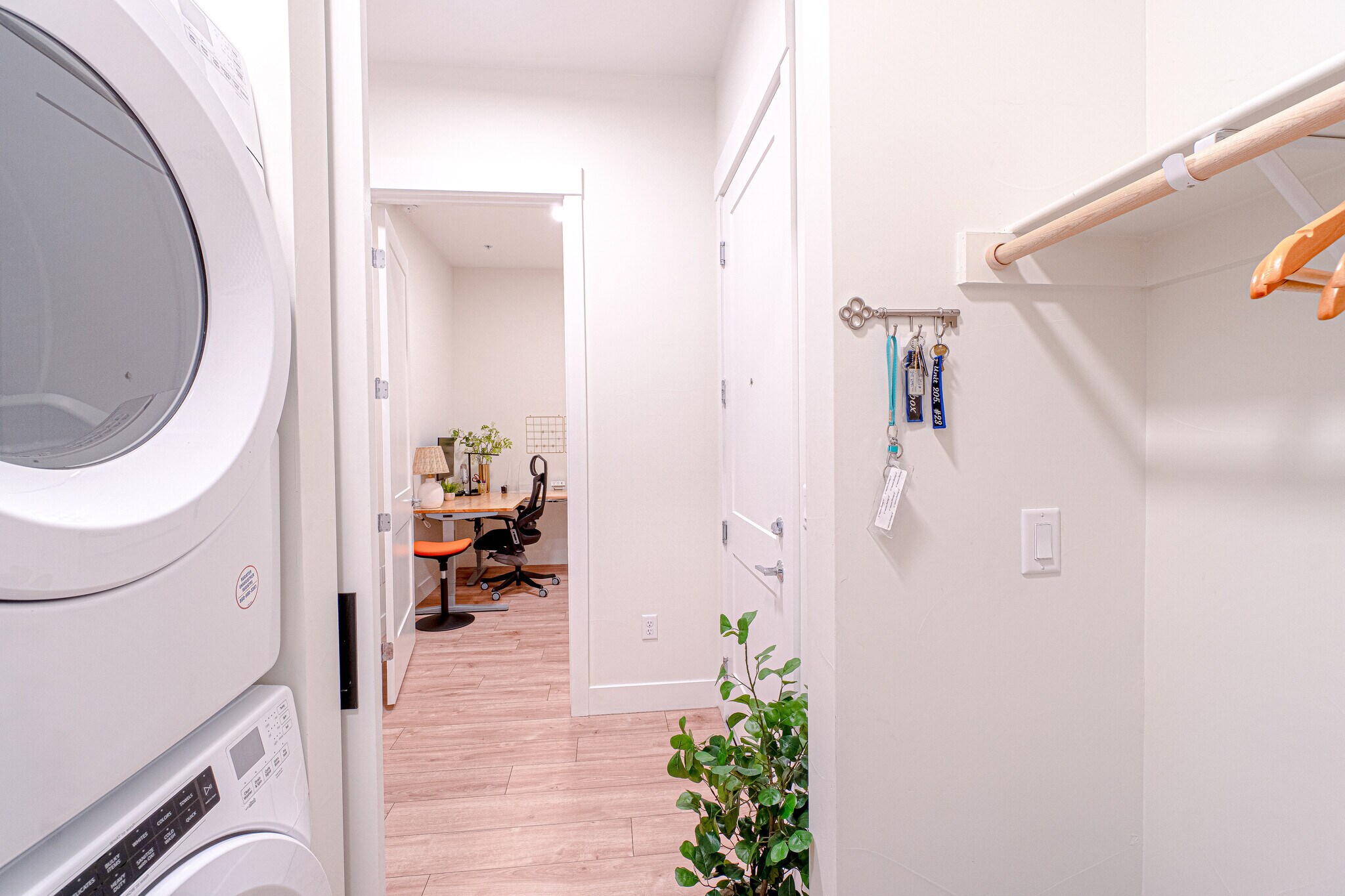 Building Photo - 2876 W 53rd Ave