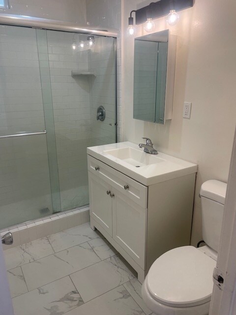 Building Photo - 111 Bennett Ave