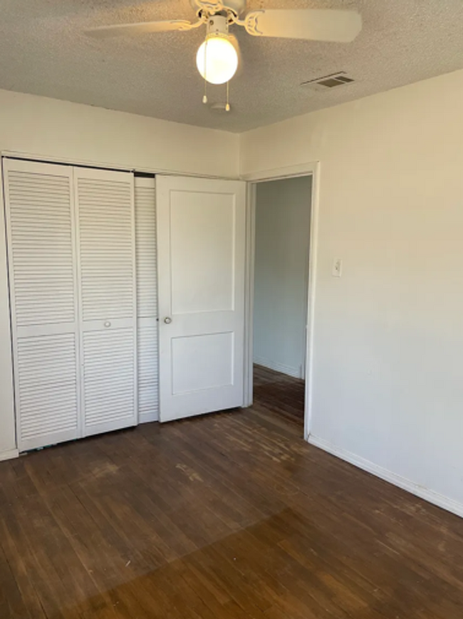 Building Photo - 3/1 NOW LEASING