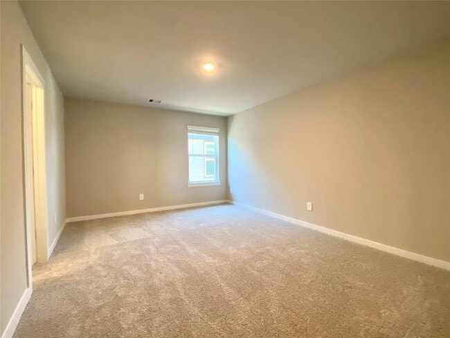 Building Photo - 29339 Red Rocks Pk Dr