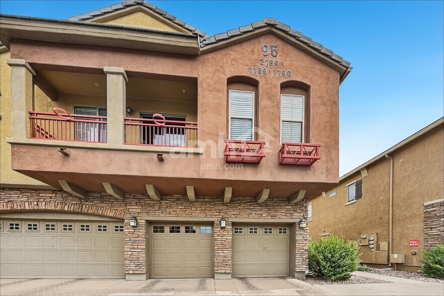 Building Photo - 1350 S Greenfield Rd