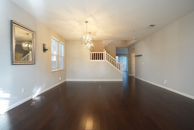 Building Photo - Four Bedroom Napa Home