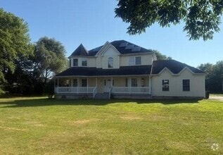 Building Photo - 115 Grant Dr