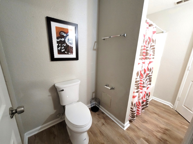 Building Photo - 1329 Nylic St