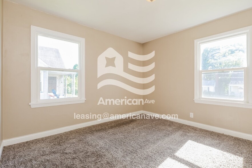 Building Photo - 142 S Delmar Ave