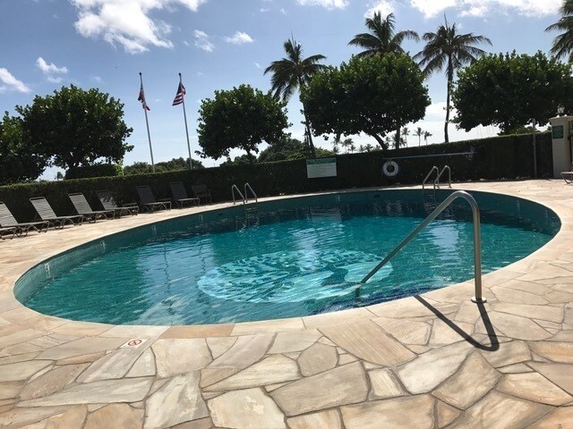 Building Photo - 2 Bedroom, 2 Bathroom, 1 Parking (1350 Ala...