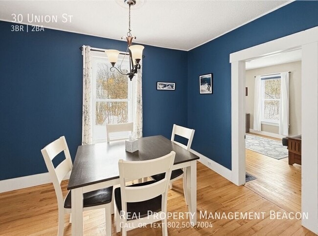 Building Photo - 30 Union St