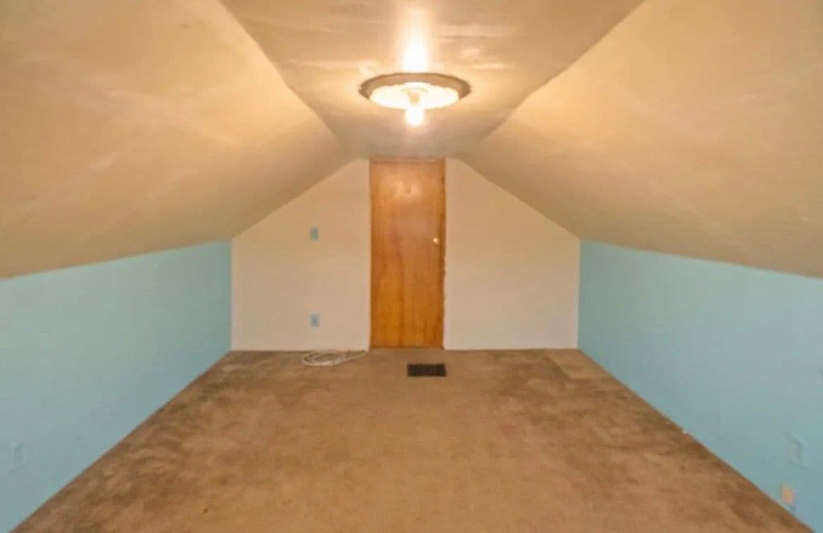 Building Photo - 2432 Elmwood Ave