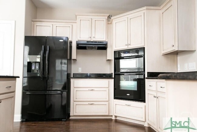 Building Photo - 85 Golden Rod Loop