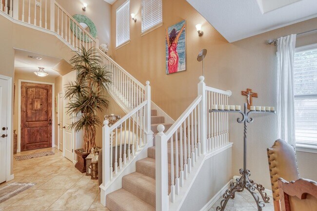 Building Photo - 301 Firestone Dr